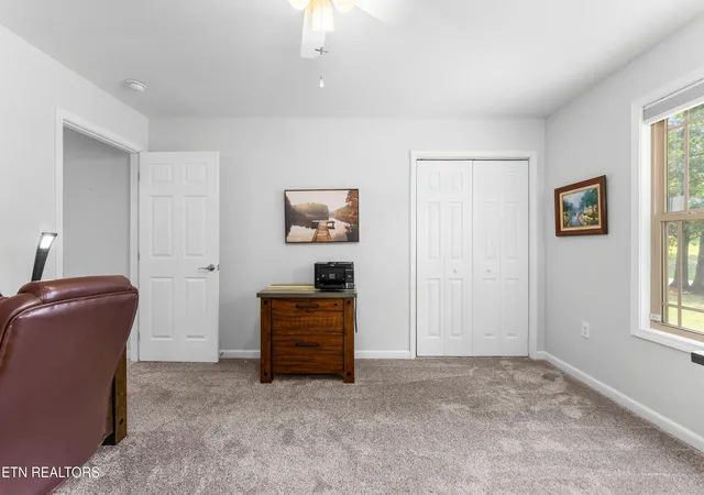 3rd image of 190 Logan Ln, Oneida, TN 37841 | MLS# 1350116