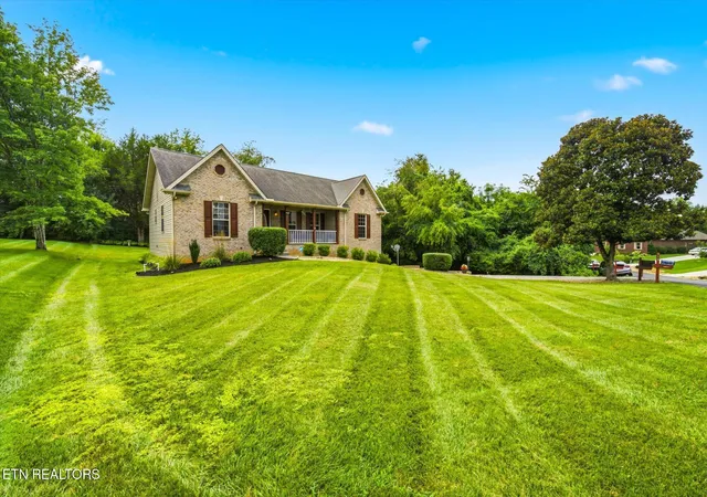 Photo 3 of Single family home for sale at 117 Saloli Way, Loudon, TN 37774 | MLS# 1349583 | Listing updated on 2026-09-27