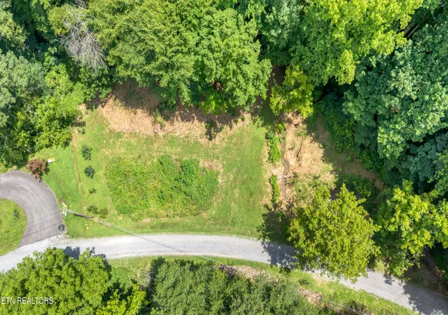 Photo 3 of Land for sale at 429 Trails End Rd, Walland, TN 37886 | MLS# 1349587 | Listing updated on 2026-09-22