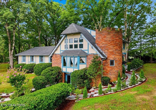 3rd image of 111 Red Oak Rd, Maryville, TN 37803 | MLS# 1349857