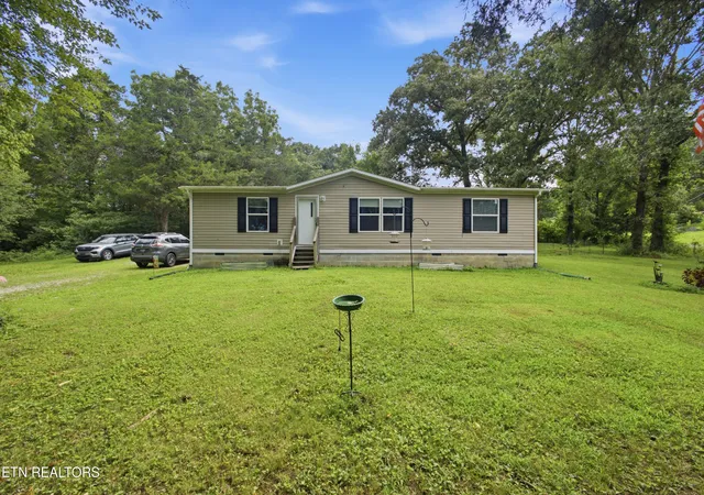 1st image of 321 Rose Cir, Kingston, TN 37763 | MLS# 1349595