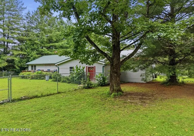 35th image of 330 Deerfield Rd, Sparta, TN 38583 | MLS# 1349598