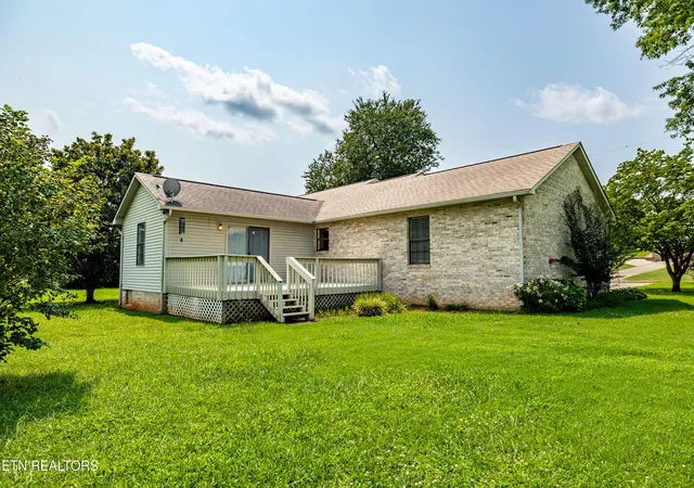 Photo 3 of Single family home for sale at 478 Wilaway Rd, Maryville, TN 37801 | MLS# 1350019 | Listing updated on 2026-09-15