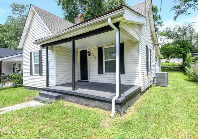 2nd image of 1215 Delaware Ave, Knoxville, TN 37921 | MLS# 1349891