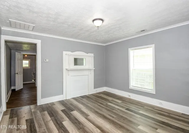 3rd image of 1215 Delaware Ave, Knoxville, TN 37921 | MLS# 1349891