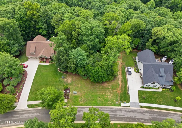 Photo 4 of Land for sale at 1004 Old Dogwood Tr, Loudon, TN 37774 | MLS# 1349603 | Listing updated on 2026-07-27