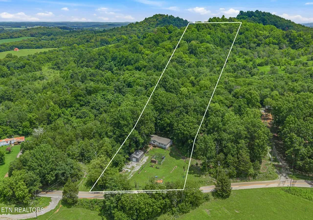 2nd image of 2156 Hiwassee Rd, Sweetwater, TN 37874 | MLS# 1349789