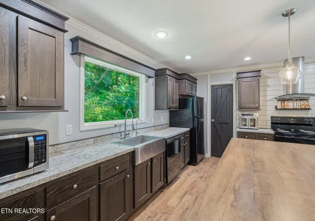 5th image of 2156 Hiwassee Rd, Sweetwater, TN 37874 | MLS# 1349789