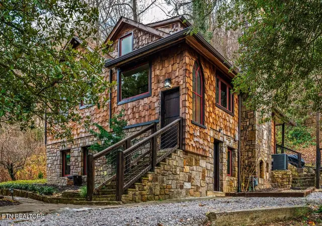 1st image of 302 Newman Rd, Gatlinburg, TN 37738 | MLS# 1350359