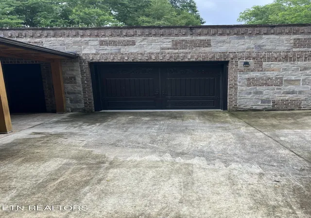 2nd image of 381 Lakewood Dr, Jamestown, TN 38556 | MLS# 1349643