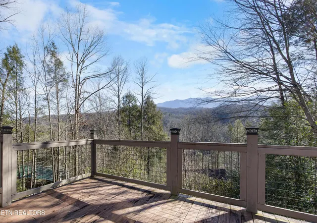 5th image of 333 Gatlin Dr, Gatlinburg, TN 37738 | MLS# 1349861