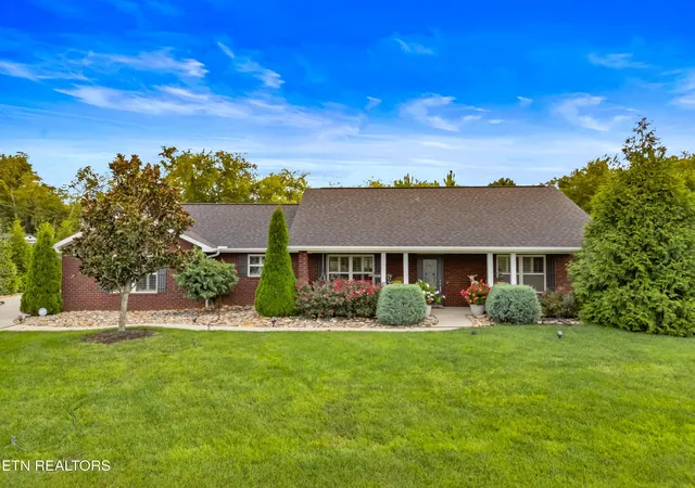 1st image of 136 Crosslake Ln, Dandridge, TN 37725 | MLS# 1349664