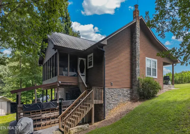 3rd image of 291 Weeping Cherry Wy, Newport, TN 37821 | MLS# 1350270