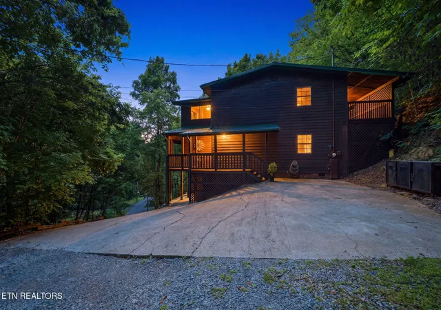 2nd image of 2202 Applewood Rd, Sevierville, TN 37862 | MLS# 1350119