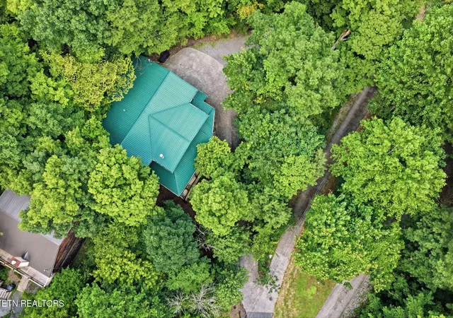 54th image of 2202 Applewood Rd, Sevierville, TN 37862 | MLS# 1350119