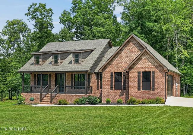 1st image of 74 Riverchase Dr, Crossville, TN 38571 | MLS# 1349651
