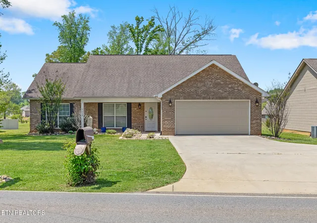 Photo 1 of Single family home for sale at 2623 Best Rd, Maryville, TN 37803 | MLS# 1350206 | Listing updated on 2026-08-01