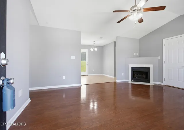 Photo 4 of Single family home for sale at 5000 Cattail Ln, Corryton, TN 37721 | MLS# 1349777 | Listing updated on 2026-09-14