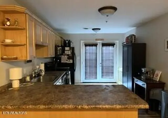 5th image of 1801 Lake Ave, Knoxville, TN 37916
