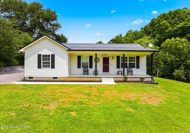 Photo 2 of Sale Pending at 271 Stoutown Rd, Blaine, TN 37709 | MLS# 1349804 | Listing updated on 2026-08-01