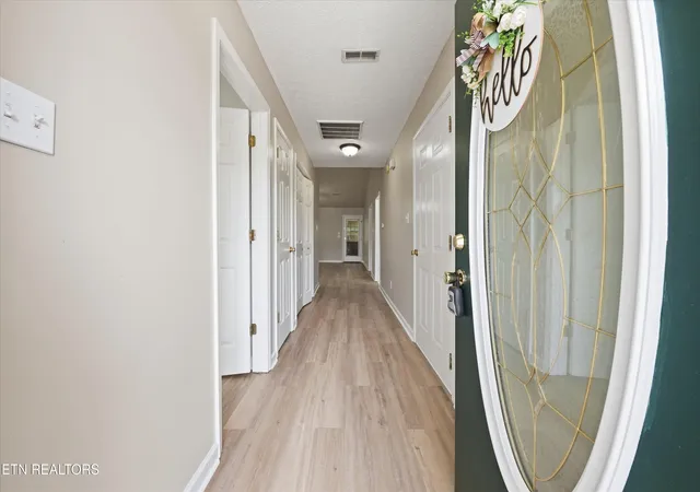 4th image of 4055 Darwin Wy, Knoxville, TN 37918 | MLS# 1349952