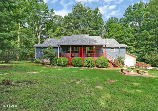 1st image of 1104 Belmont Dr, Monterey, TN 38574 | MLS# 1349819