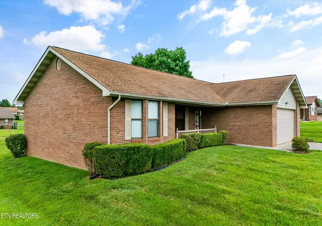 2nd image of 426 Woods View Cir, Kodak, TN 37764 | MLS# 1349740