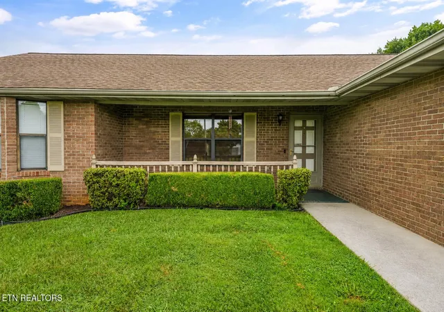 3rd image of 426 Woods View Cir, Kodak, TN 37764 | MLS# 1349740
