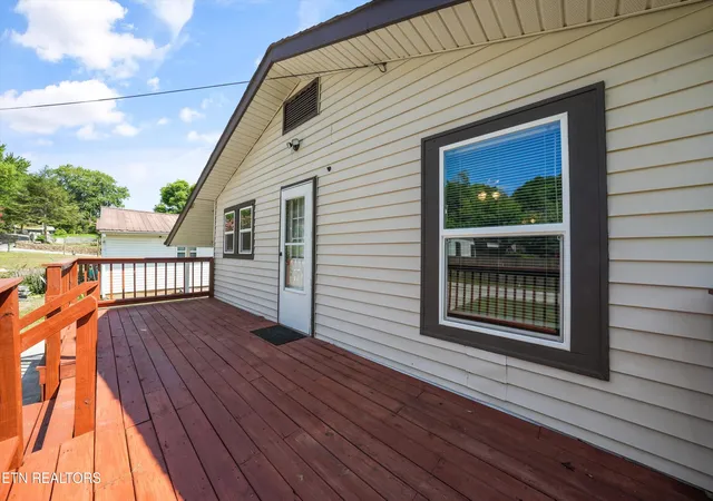image of 502 Wallace Ave, Rocky Top, TN 37769 | MLS# 1350379