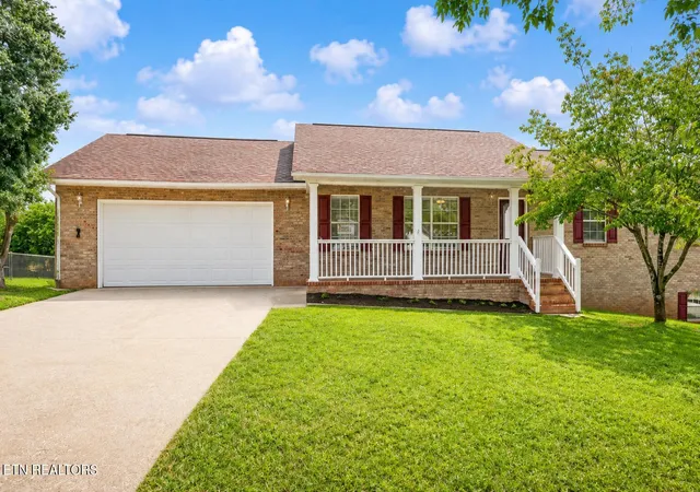 2nd image of 442 Wilaway Rd, Maryville, TN 37801 | MLS# 1351120