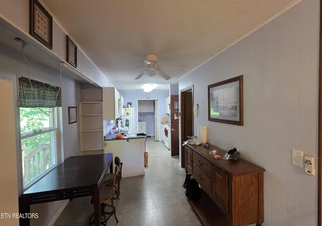 Photo 3 of Single family home for sale at 617 Greenwich Dr, Maryville, TN 37803 | MLS# 1349816 | Listing updated on 2026-09-02