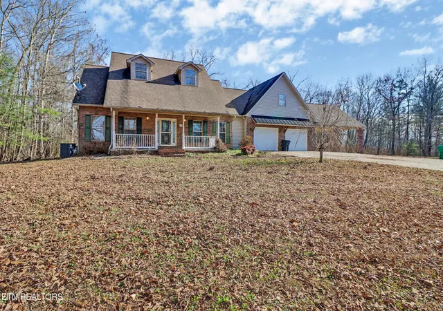 3rd image of 233 Redmon Rd, Wartburg, TN 37887 | MLS# 1349729