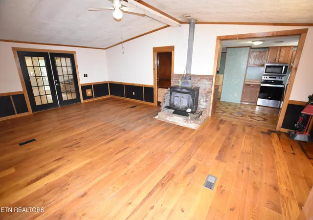 4th image of 213 Mountain Side Ln, Lake City, TN 37769 | MLS# 1349810