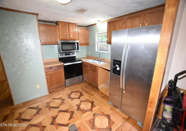 5th image of 213 Mountain Side Ln, Lake City, TN 37769 | MLS# 1349810