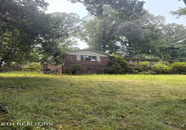 1st image of 4928 Skyview Dr, Knoxville, TN 37917 | MLS# 1349868