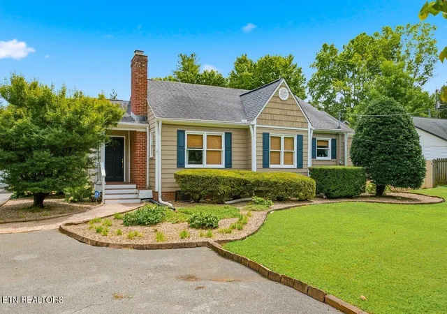 3rd image of 6508 Westland Dr, Knoxville, TN 37919 | MLS# 1350040