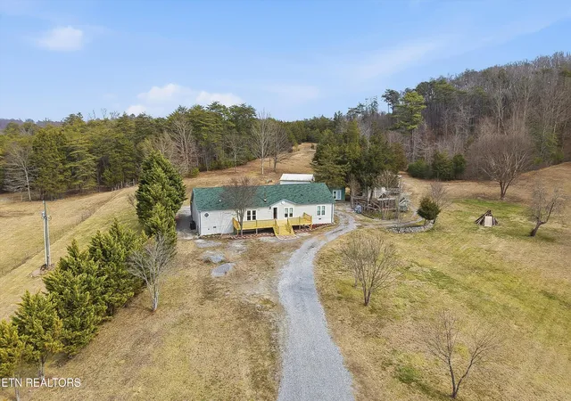 1st image of 1530 Tom Mccall Rd, Maryville, TN 37801 | MLS# 1349759