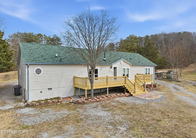 2nd image of 1530 Tom Mccall Rd, Maryville, TN 37801 | MLS# 1349759