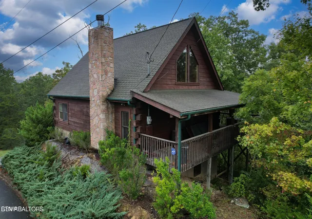 Photo 1 of Single family home for sale at 2175 Wingspan, Sevierville, TN 37876 | MLS# 1349772 | Listing updated on 2026-09-02