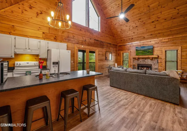 Photo 3 of Single family home for sale at 2175 Wingspan, Sevierville, TN 37876 | MLS# 1349772 | Listing updated on 2026-09-02