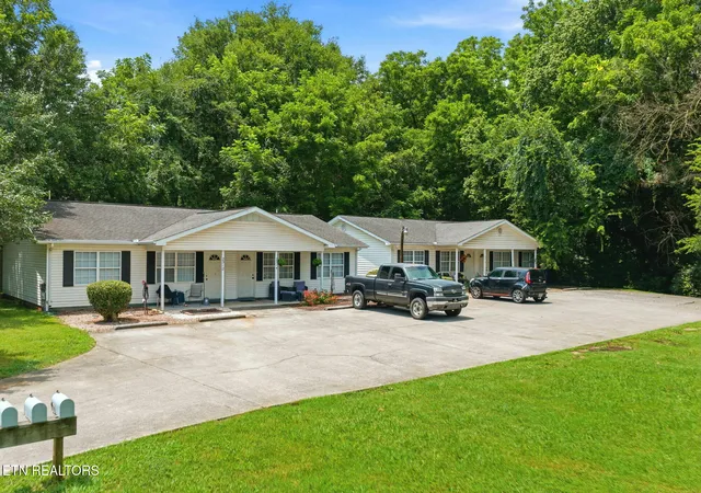 2nd image of 2312 Boyds Creek Hwy, Sevierville, TN 37876 | MLS# 1349782