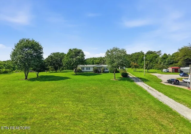 2nd image of 939 W Thomas Allen Rd, Cookeville, TN 38501 | MLS# 1349780