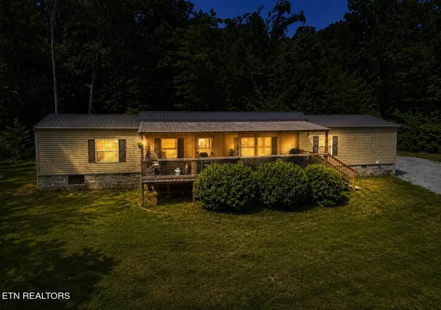 2nd image of 118 Skyline Dr, Crossville, TN 38572 | MLS# 1350165