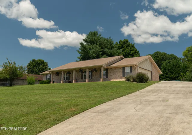 2nd image of 339 Woods View Cir, Kodak, TN 37764 | MLS# 1349799