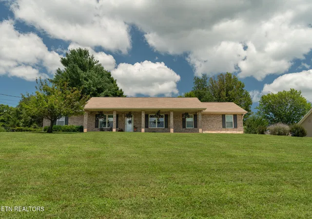 3rd image of 339 Woods View Cir, Kodak, TN 37764 | MLS# 1349799