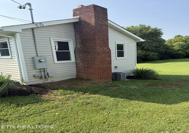 2nd image of 9504 Johnson Rd, Strawberry Plains, TN 37871 | MLS# 1350055