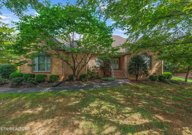 1st image of 823 Royal View Dr, Maryville, TN 37801 | MLS# 1349929