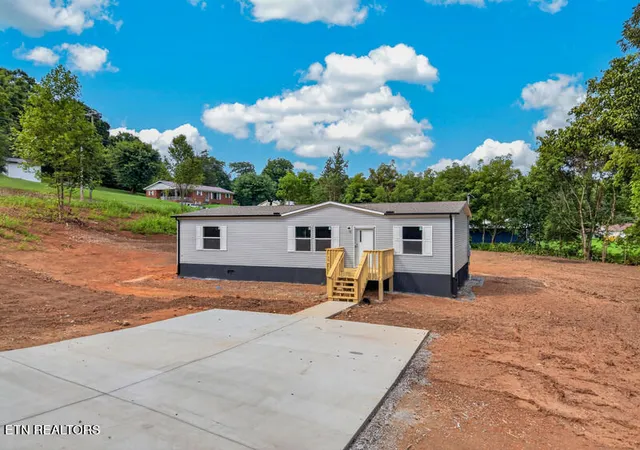 Photo 2 of Sale Pending at 15 4th Street, Midway, TN 37809 | MLS# 1349845 | Listing updated on 2026-10-06