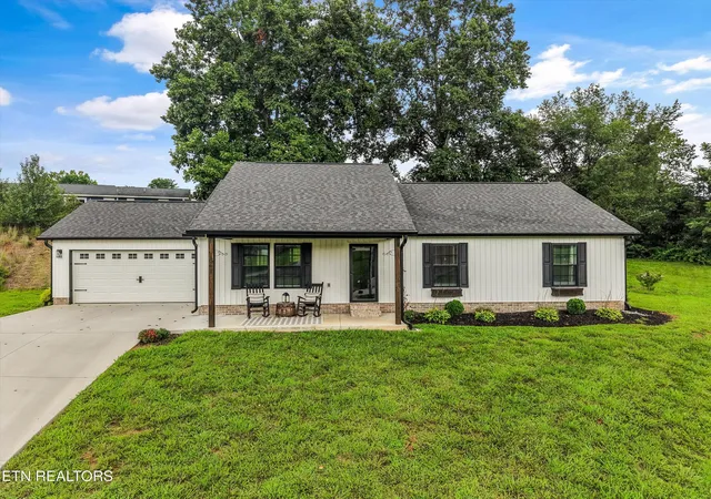 1st image of 126 Zoe Cir, Jacksboro, TN 37757 | MLS# 1349824