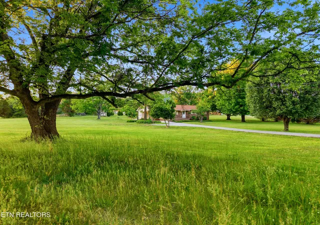 Photo 1 of Sale Pending at 819 Rutledge Pike, Blaine, TN 37709 | MLS# 1349885 | Listing updated on 2026-08-21